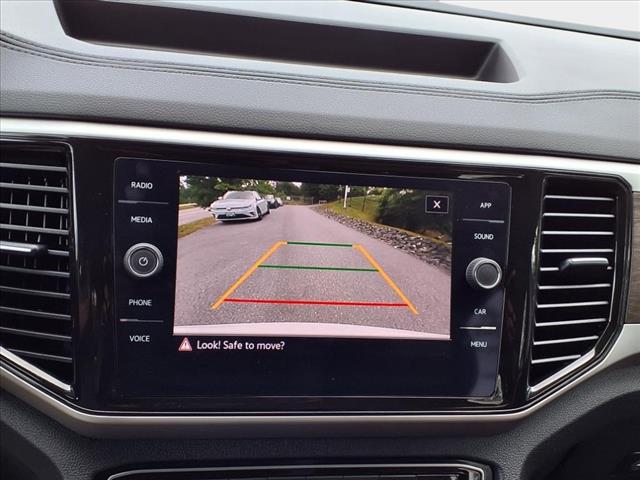 2022 Volkswagen Atlas 3.6L V6 SE w/Technology
