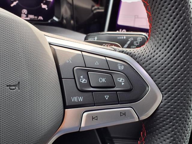 2025 Volkswagen Golf GTI Autobahn