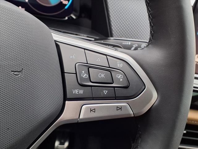 2025 Volkswagen Atlas Cross Sport 2.0T SEL R-Line