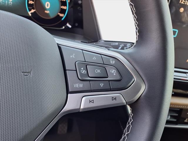 2025 Volkswagen Atlas Cross Sport 2.0T SE w/Technology