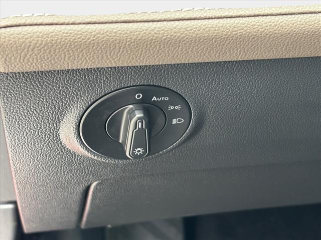 2022 Volkswagen Taos SEL 4Motion