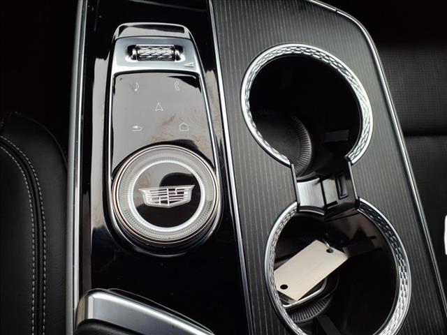 2024 Cadillac LYRIQ Luxury 2