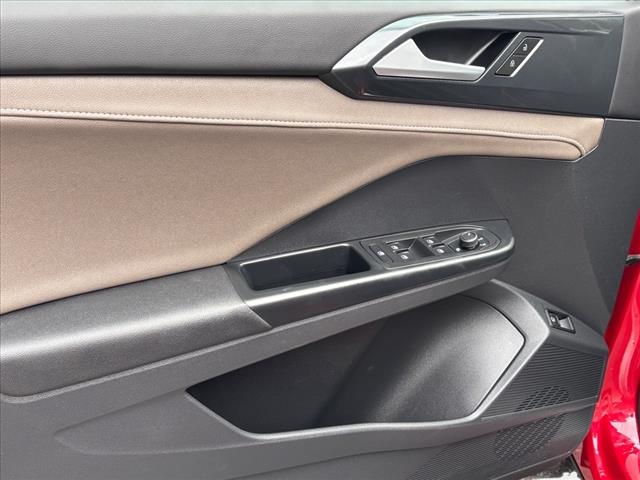 2022 Volkswagen Taos SEL 4Motion