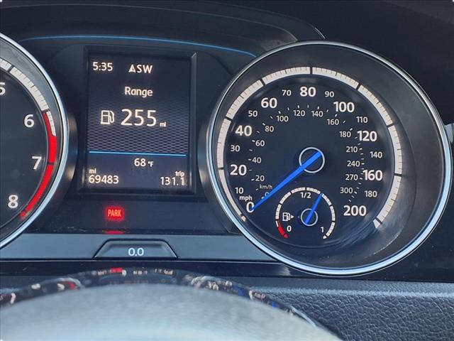 2017 Volkswagen Golf R 4Motion