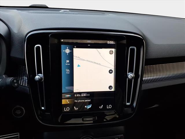 2021 Volvo XC40 R-Design