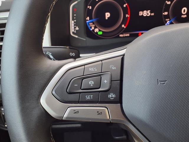 2022 Volkswagen Atlas Cross Sport 2.0T SE w/Technology