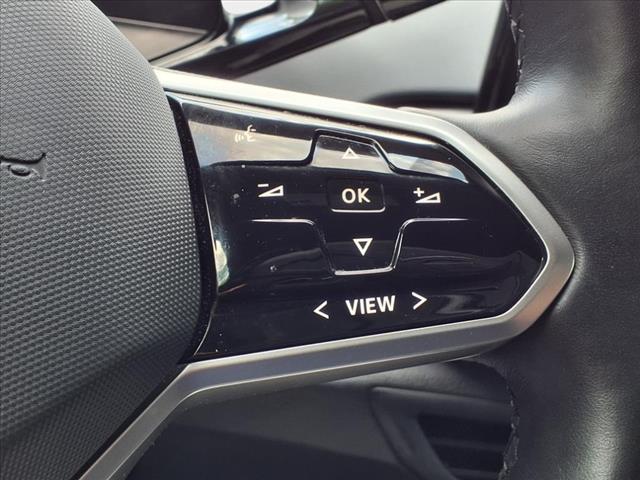 2022 Volkswagen ID.4 Pro