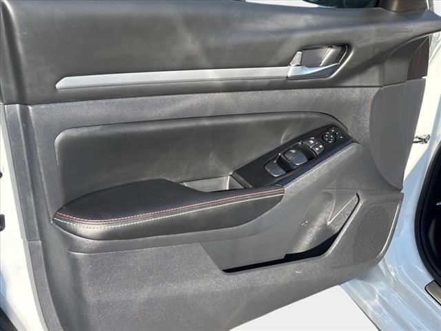 2024 Nissan Altima 2.0 SR
