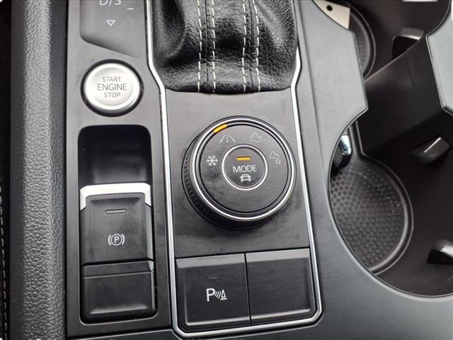 2021 Volkswagen Atlas Cross Sport 2.0T SE w/Technology