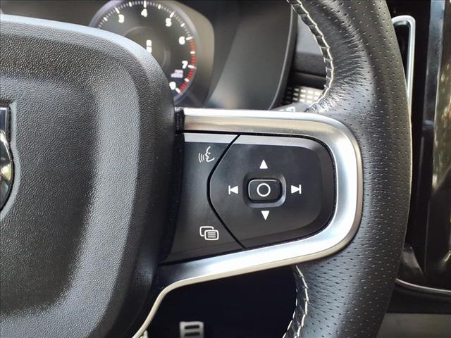 2021 Volvo XC40 R-Design