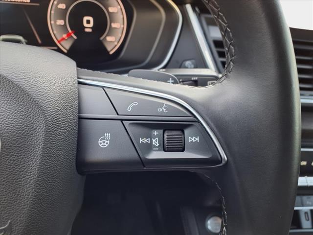 2022 Audi Q5 quattro Premium Plus 40 TFSI