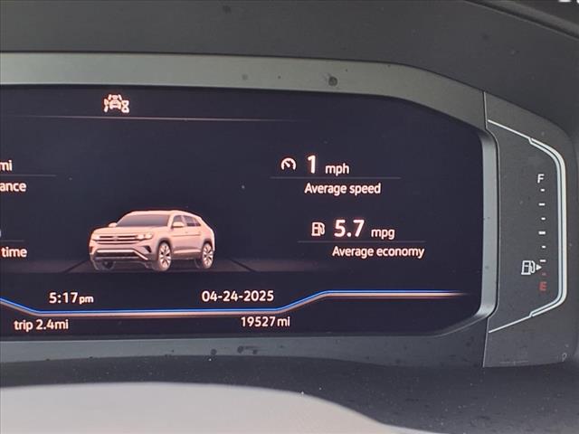 2022 Volkswagen Atlas Cross Sport 2.0T SE w/Technology