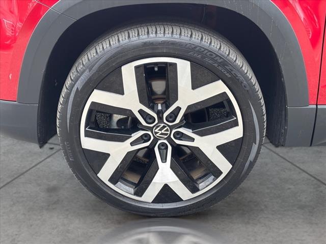 2022 Volkswagen Taos SEL 4Motion