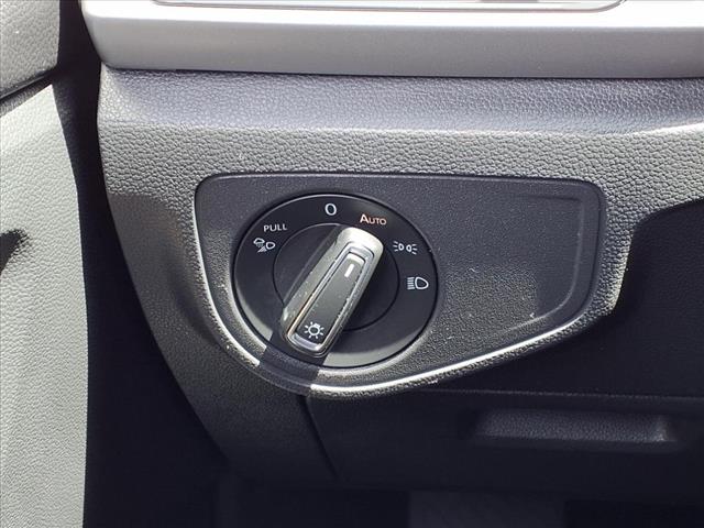 2021 Volkswagen Atlas Cross Sport 3.6L V6 SE w/Technology