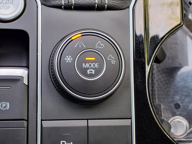 2022 Volkswagen Atlas Cross Sport 2.0T SE w/Technology