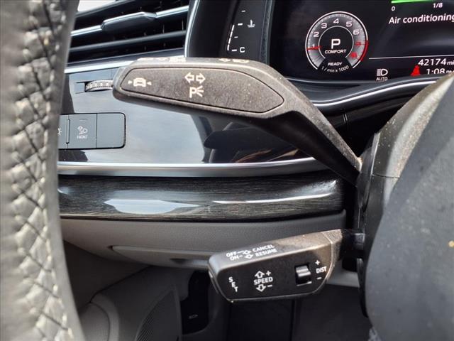 2022 Audi Q7 quattro Premium Plus 45 TFSI