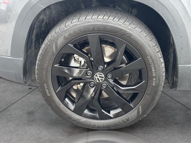 2024 Volkswagen Taos SE