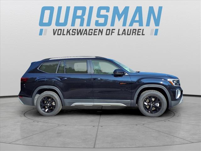 2025 Volkswagen Atlas Peak Edition 4Motion