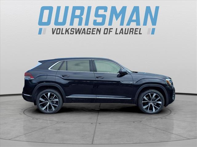 2025 Volkswagen Atlas Cross Sport 2.0T SEL Premium R-Line