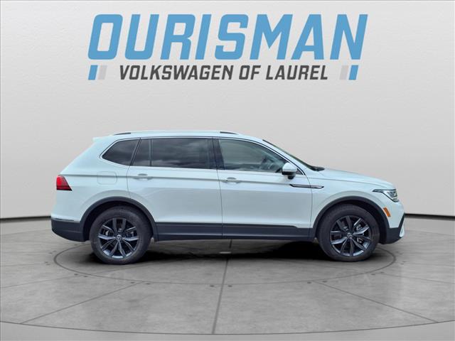 2023 Volkswagen Tiguan SE