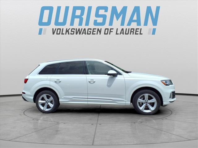 2022 Audi Q7 quattro Premium Plus 45 TFSI