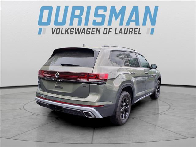 2025 Volkswagen Atlas 2.0T Peak Edition SE