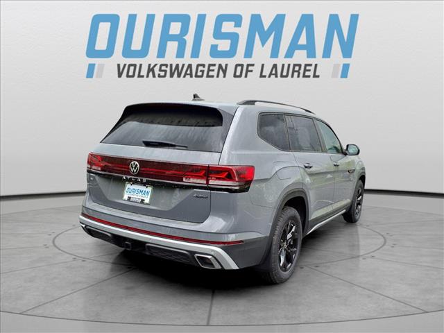2025 Volkswagen Atlas 2.0T Peak Edition SE