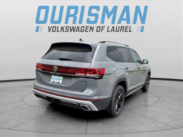 2025 Volkswagen Atlas 2.0T Peak Edition SE