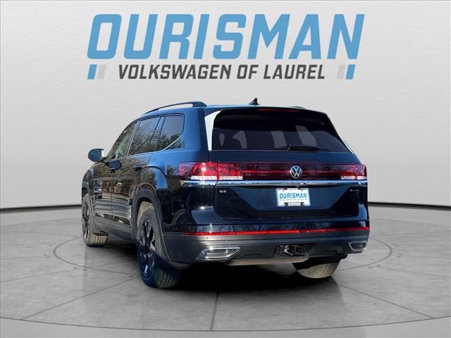 2025 Volkswagen Atlas 2.0T SE w/Technology