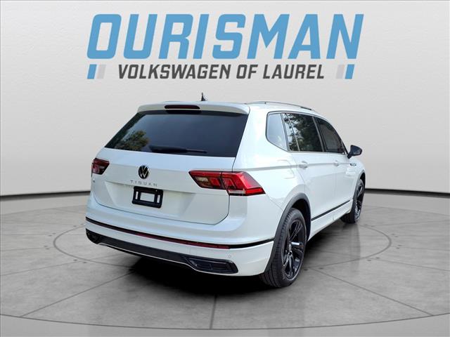 2024 Volkswagen Tiguan SE R-Line Black