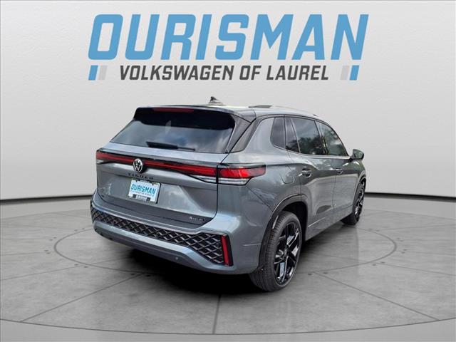 2025 Volkswagen Tiguan 2.0T SE R-Line Black