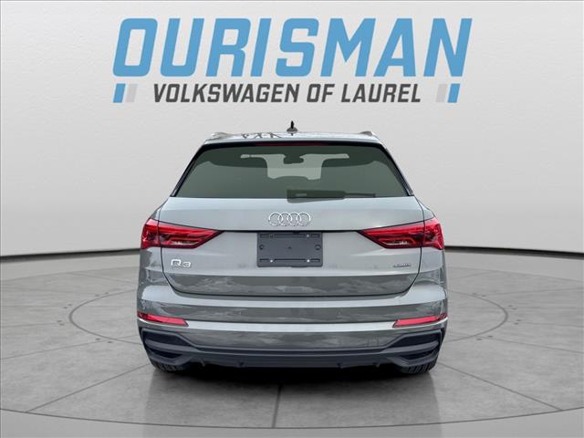 2023 Audi Q3 quattro S line Premium 45 TFSI