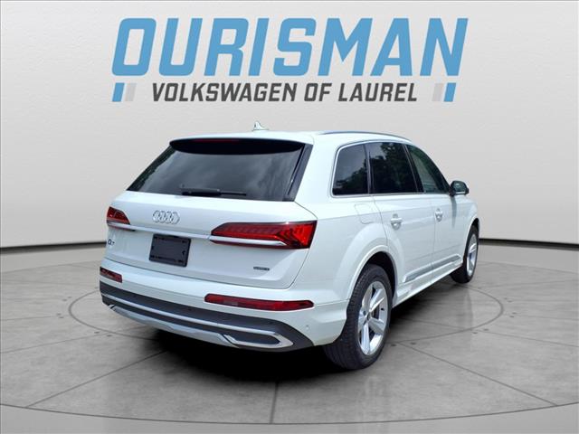2022 Audi Q7 quattro Premium Plus 45 TFSI