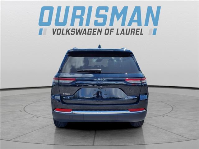 2023 Jeep Grand Cherokee Laredo