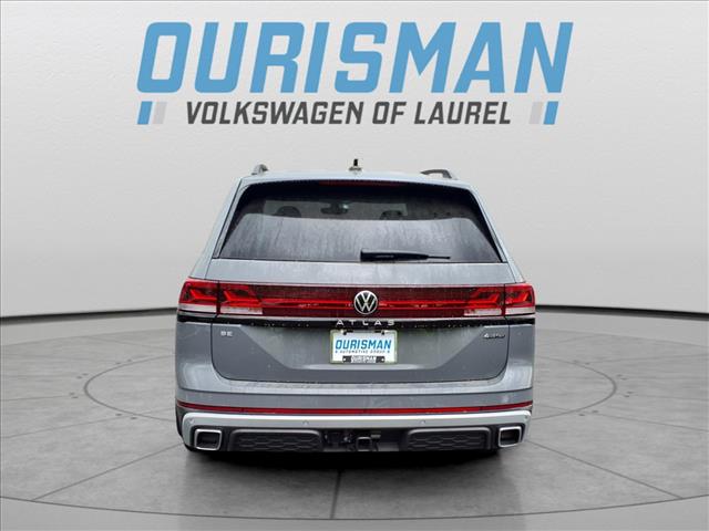 2025 Volkswagen Atlas 2.0T Peak Edition SE