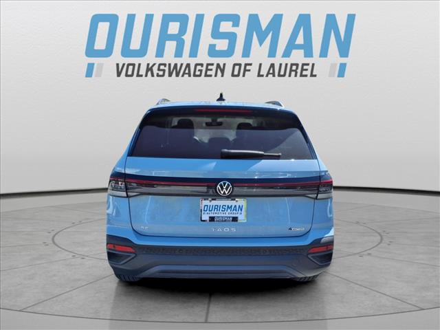 2025 Volkswagen Taos 1.5T SE