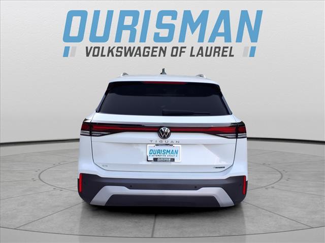 2025 Volkswagen Tiguan 2.0T SE