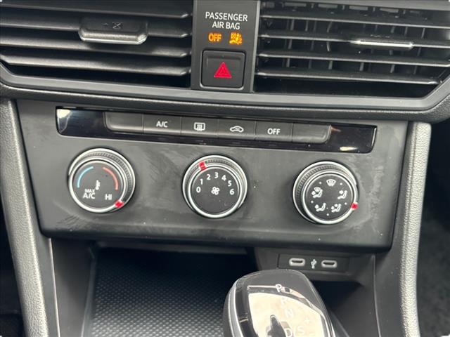 2023 Volkswagen Jetta Sport