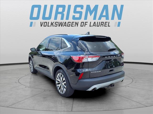 2020 Ford Escape Titanium