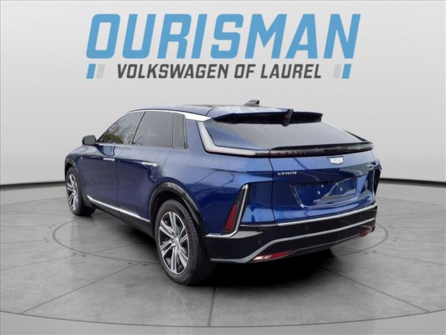 2024 Cadillac LYRIQ Luxury 2