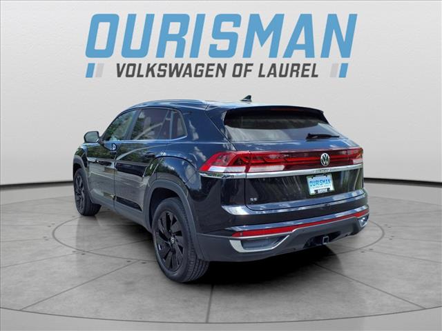 2024 Volkswagen Atlas Cross Sport 2.0T SE w/Technology