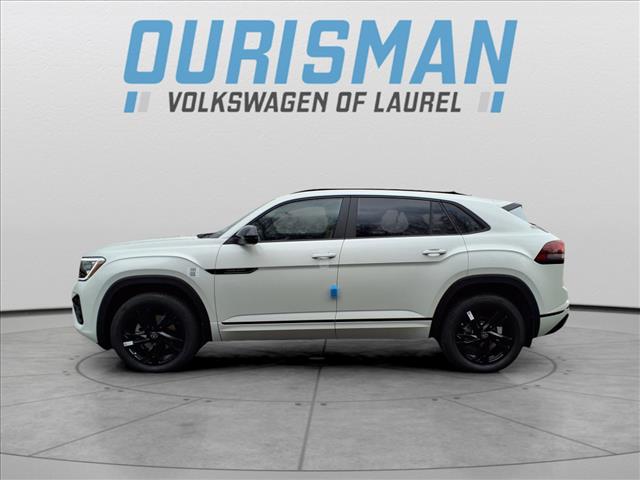 2025 Volkswagen Atlas Cross Sport SEL R-Line Black 4Motion