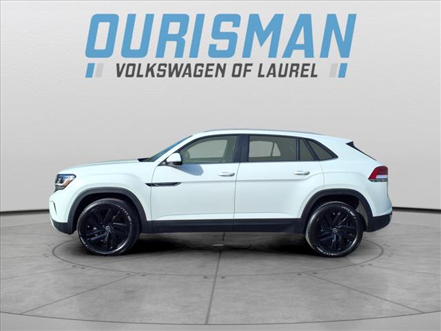 2022 Volkswagen Atlas Cross Sport 2.0T SE w/Technology