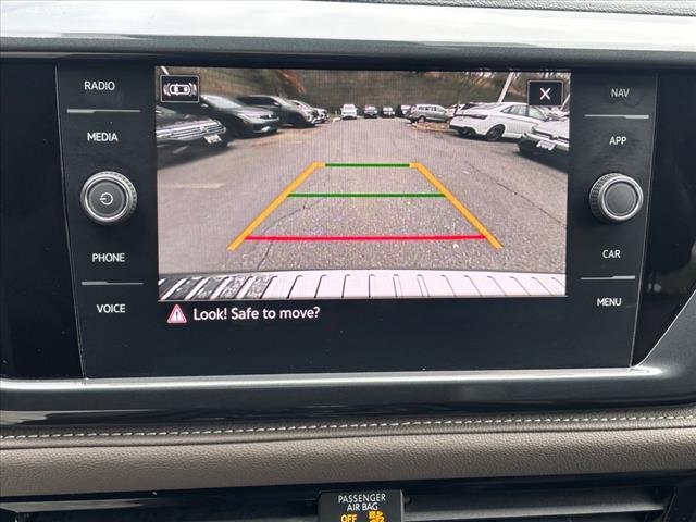 2022 Volkswagen Taos SEL 4Motion
