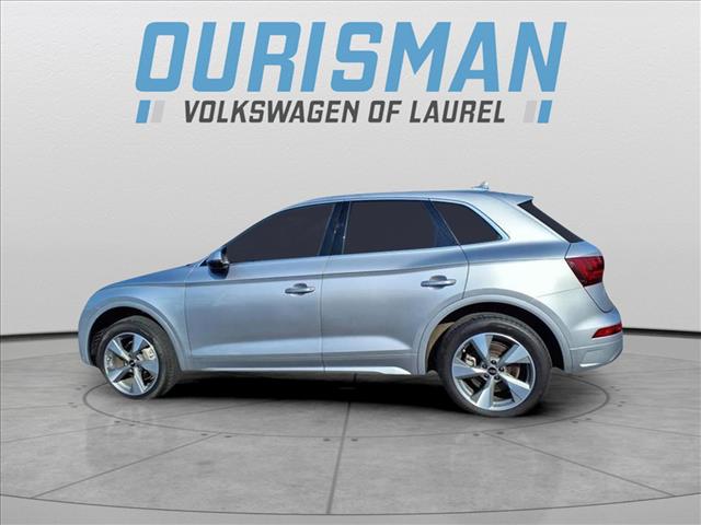2022 Audi Q5 quattro Premium Plus 40 TFSI