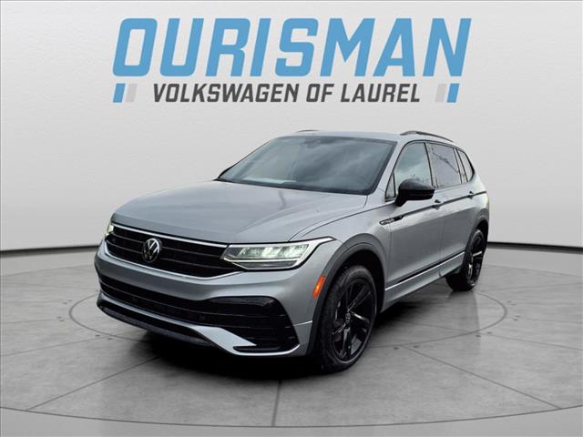2024 Volkswagen Tiguan 2.0T SE R-Line Black