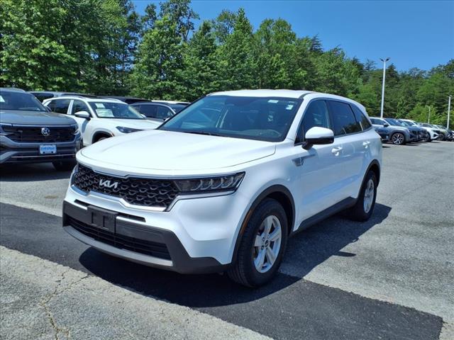 2022 Kia Sorento LX