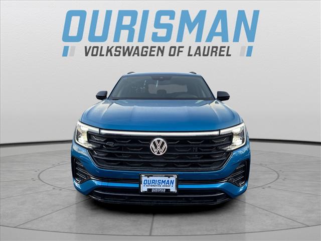 2025 Volkswagen Atlas Cross Sport 2.0T SEL R-Line