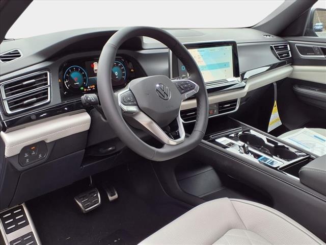 2025 Volkswagen Atlas Cross Sport 2.0T SEL Premium R-Line