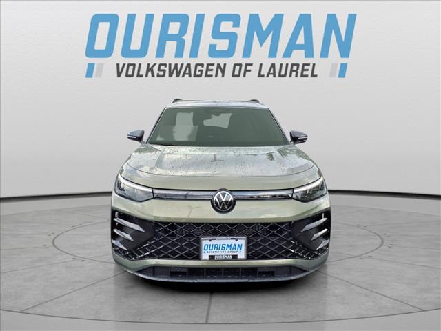 2025 Volkswagen Tiguan 2.0T SE R-Line Black